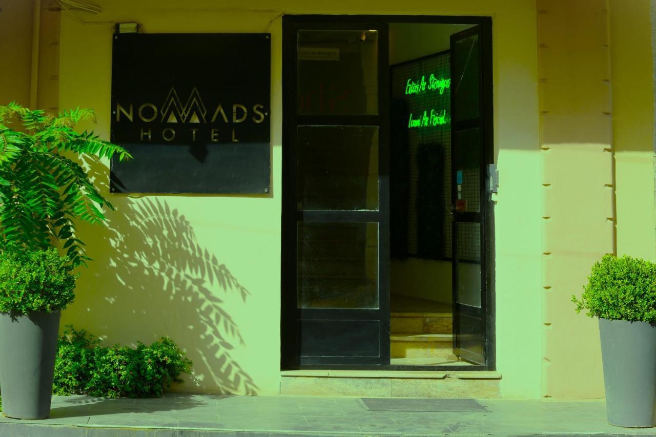 Nomads Hotel Аман Екстериор снимка